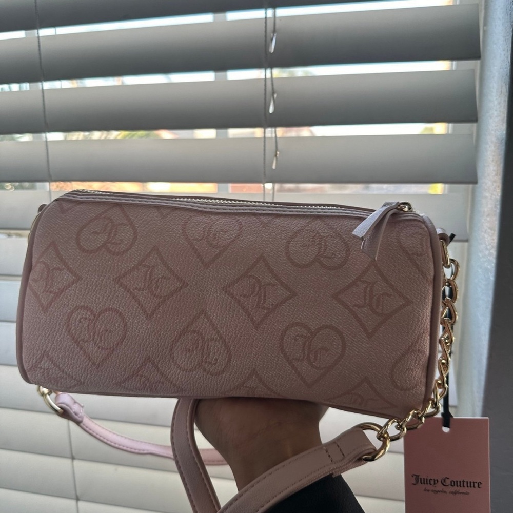 JUICY COUTURE Pink Clay Precious Moment Roll Crossbody Bag/Purse (Blush Pink) - Picture 2 of 2